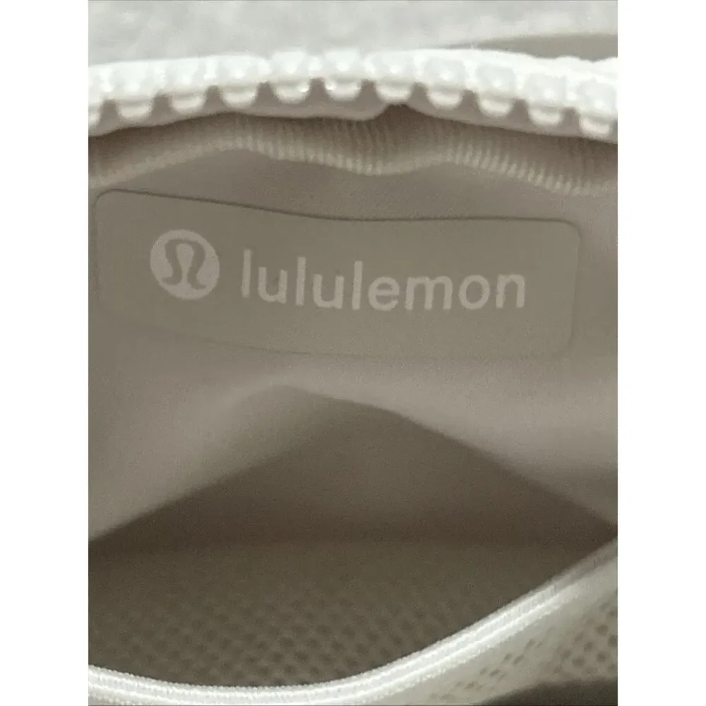 LLululemon Everywhere Belt Bag OS Adjustable Strap Ivory Metallic Logo NWOT
